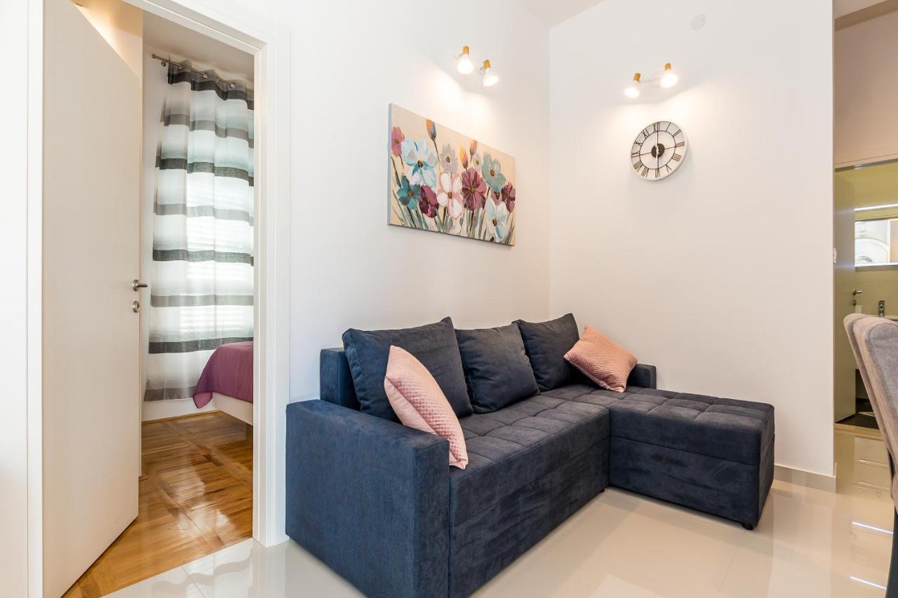 Apartmani Vesna Grebastica Exterior photo