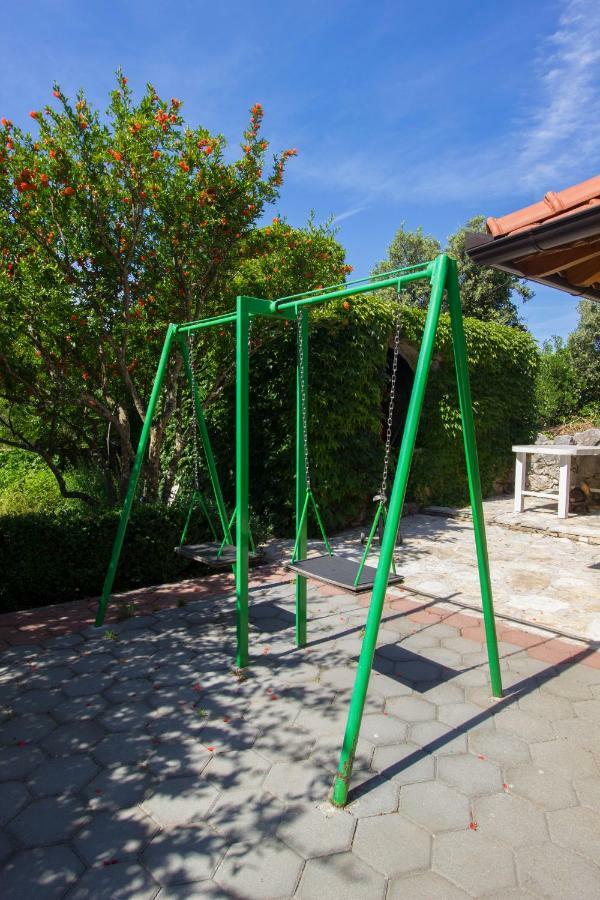 Apartmani Vesna Grebastica Exterior photo